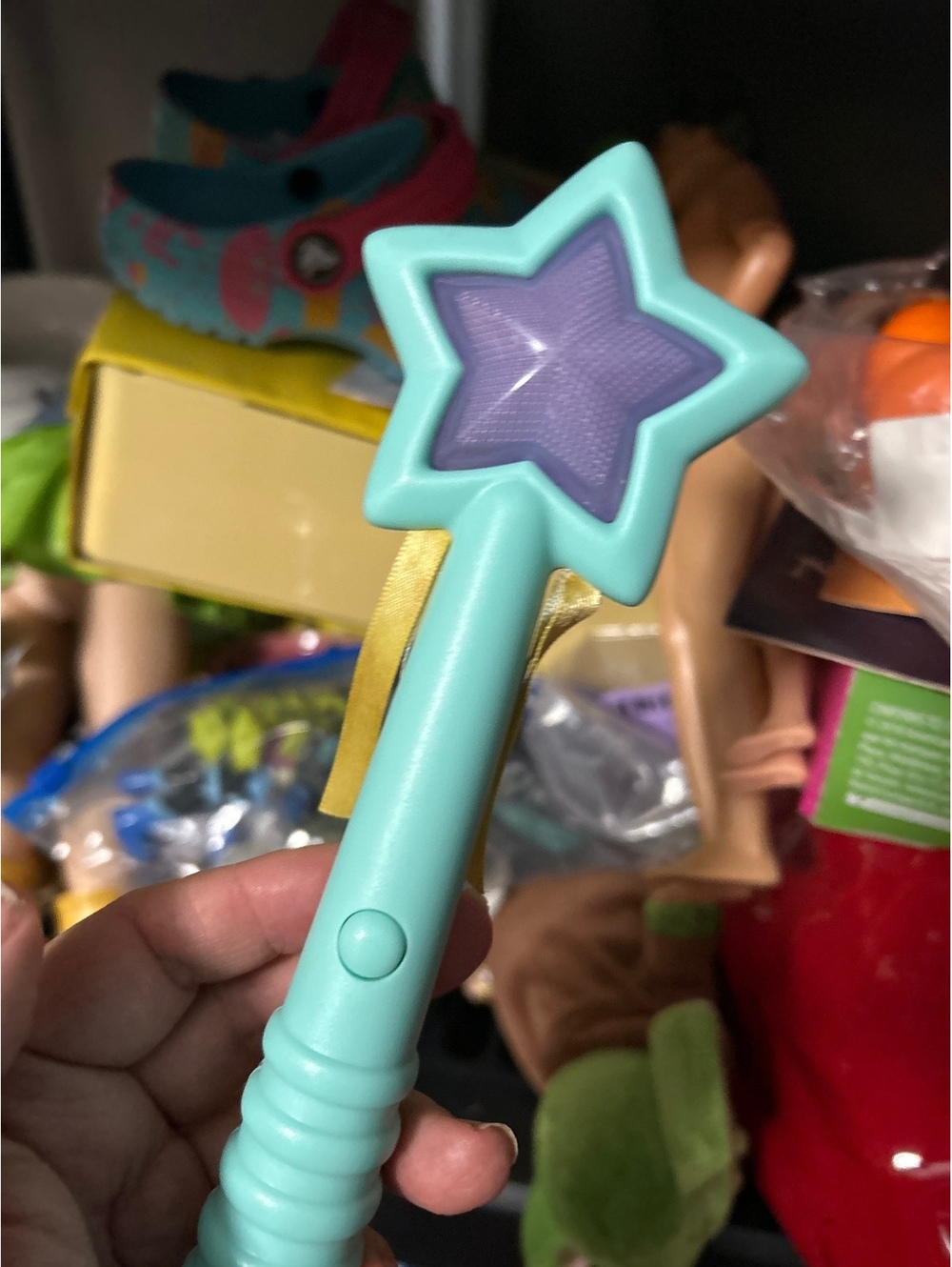 Star-Shaped Light-Up Toy Wand in Light Blue